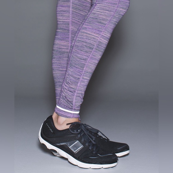 Lululemon Speed Tight IV - Picture 3 of 14